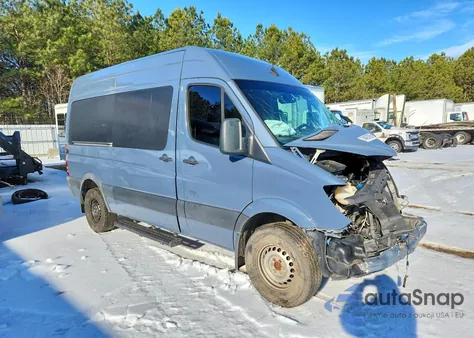 2018 Mercedes-Benz Sprinter 2500 z USA, uszkodzony, nr VIN WD3PE7CD9JP644882